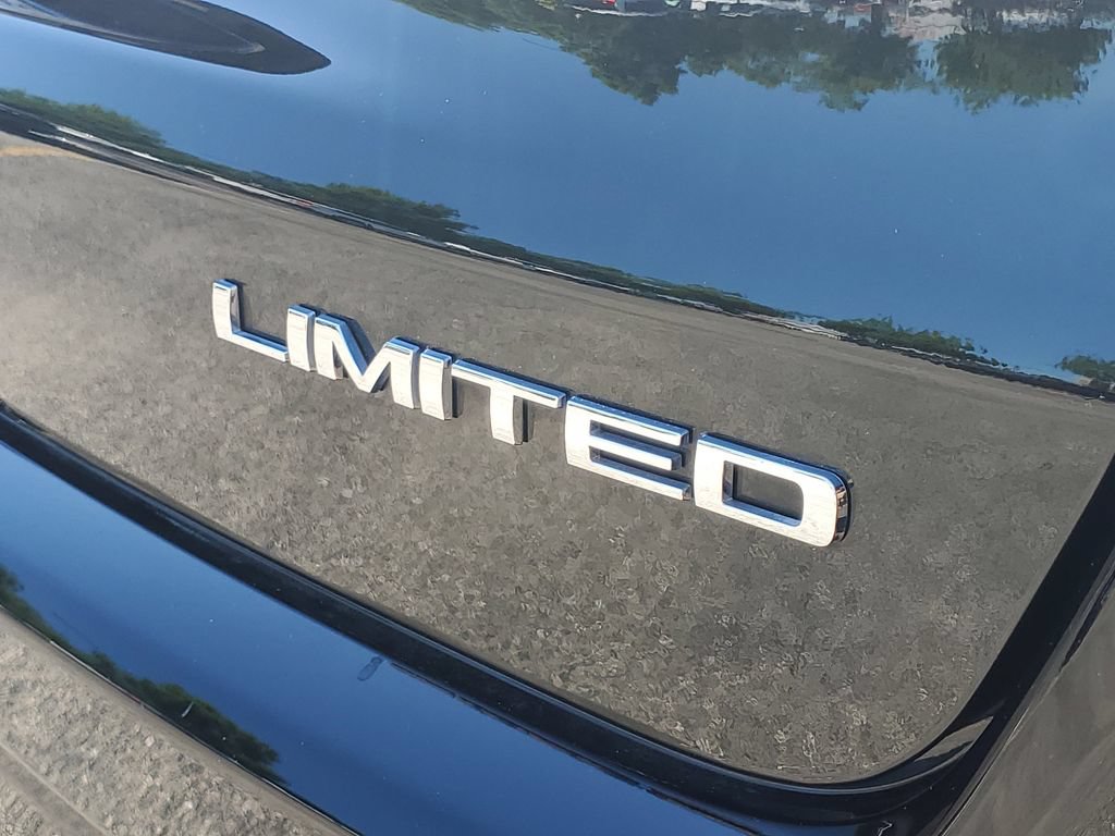 Certified 2024 Jeep Compass Limited w/ Elite Group AWD/4WD image 6