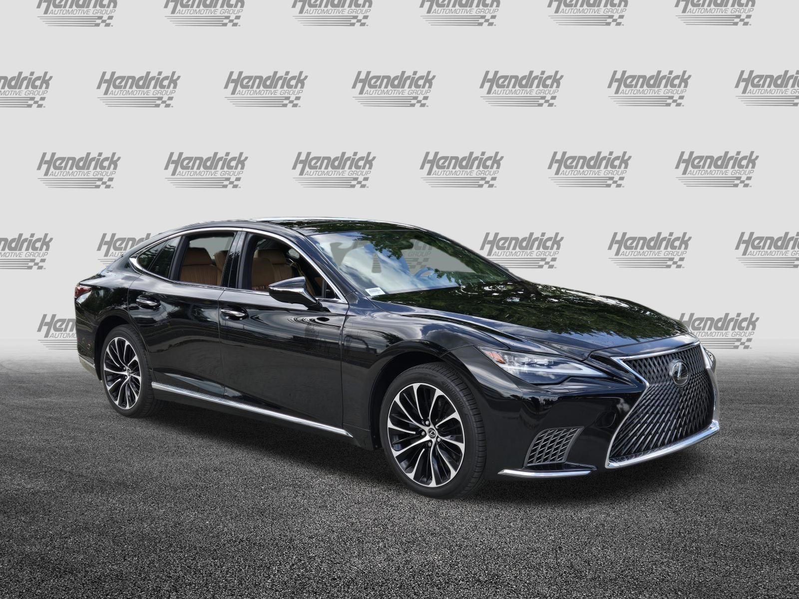 Used 2023 Lexus LS 500 AWD w/ Luxury Package image 2