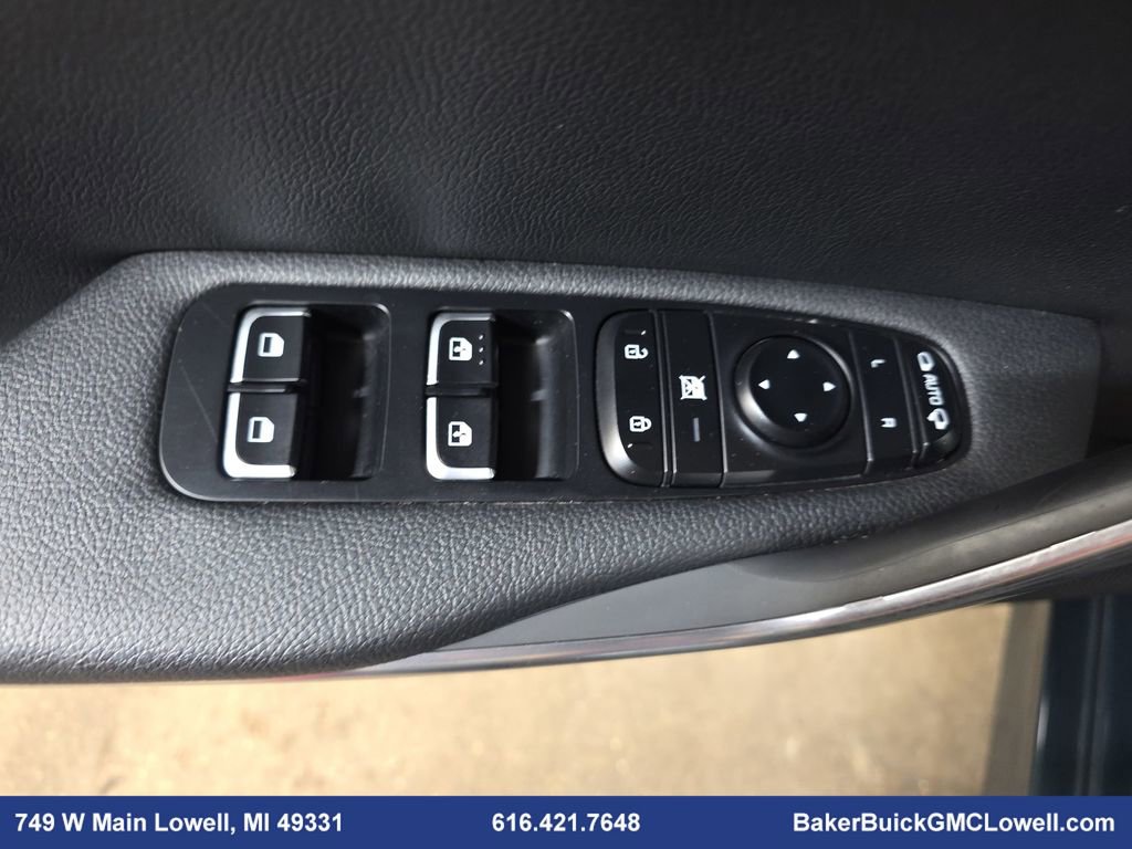 Used 2022 Kia Stinger GT-Line w/ Sun & Sound Package image 28