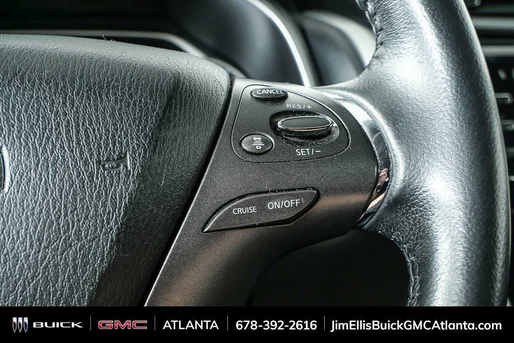 Used 2021 Nissan Murano SV image 12