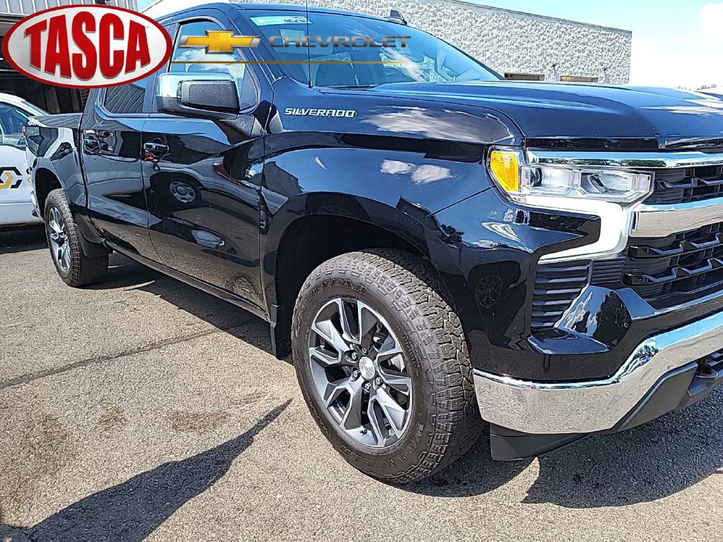 Used 2024 Chevrolet Silverado 1500 LT