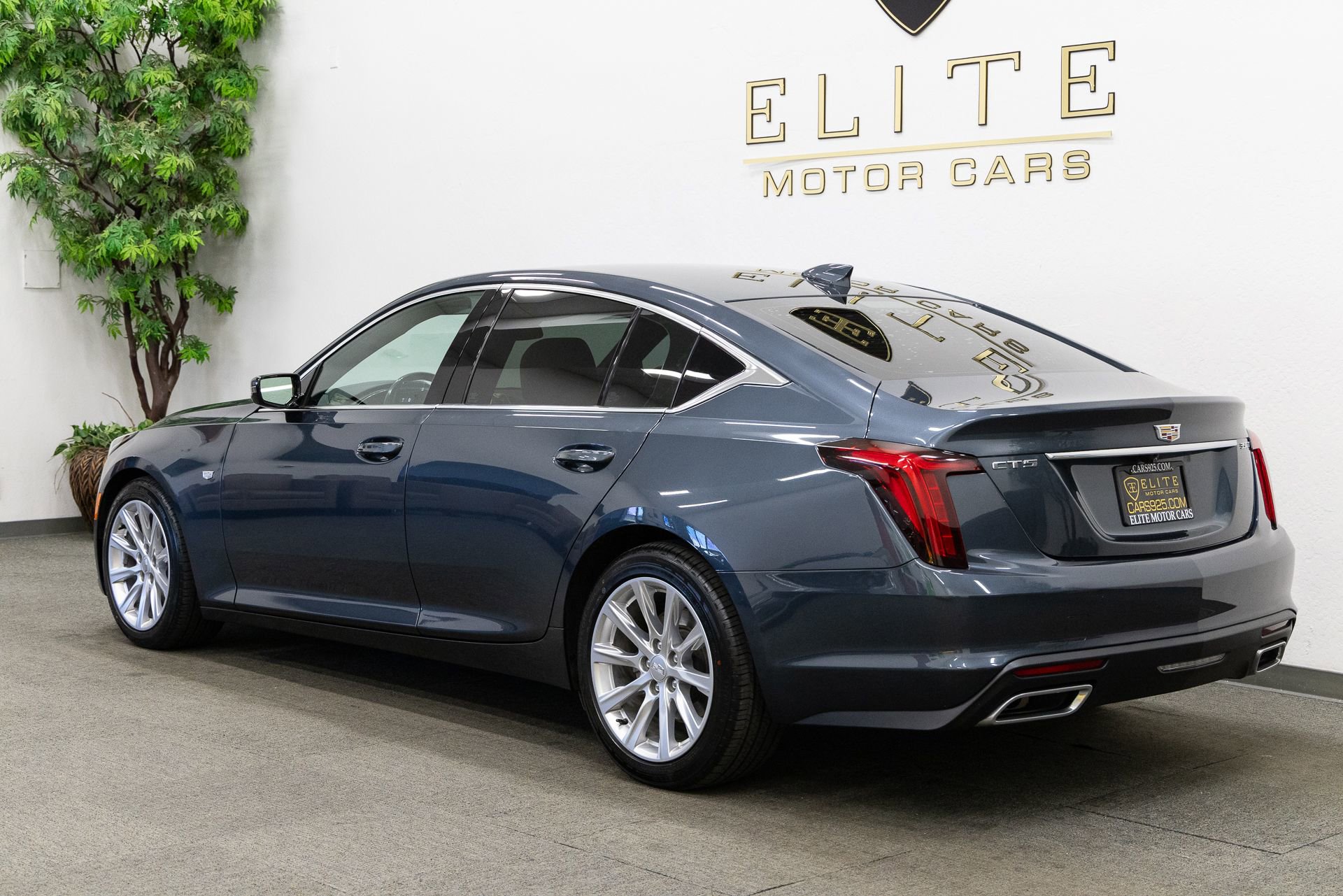 Used 2020 Cadillac CT5 Luxury image 3