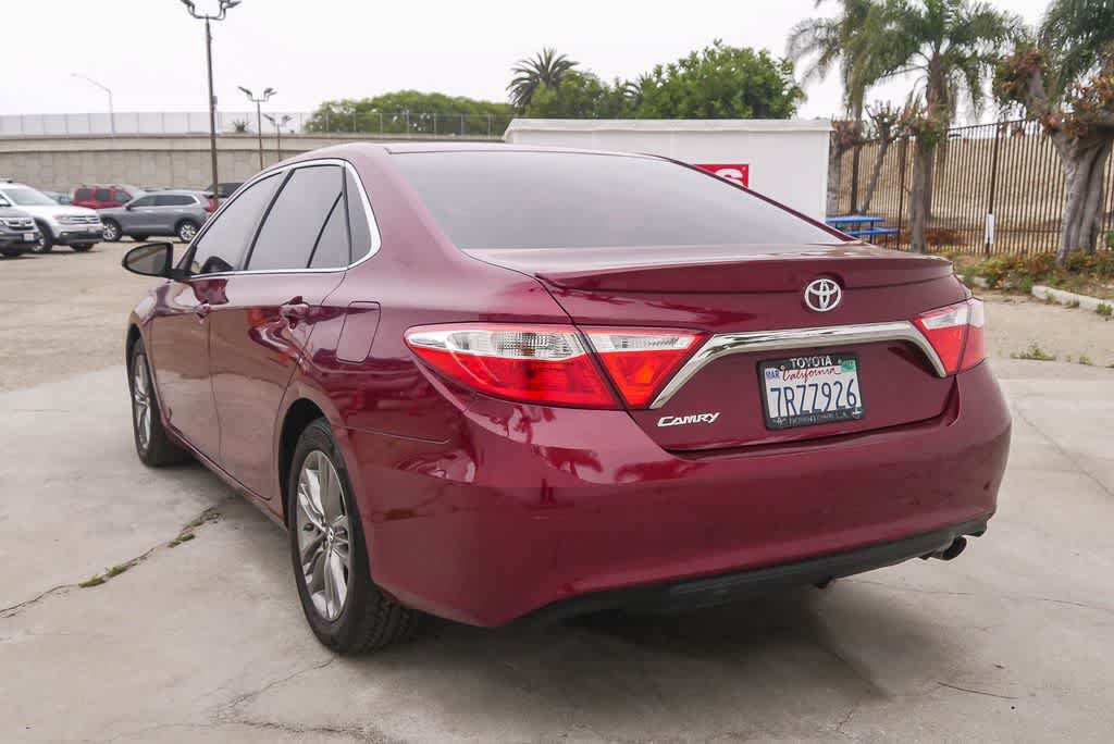 Used 2016 Toyota Camry SE FWD image 7