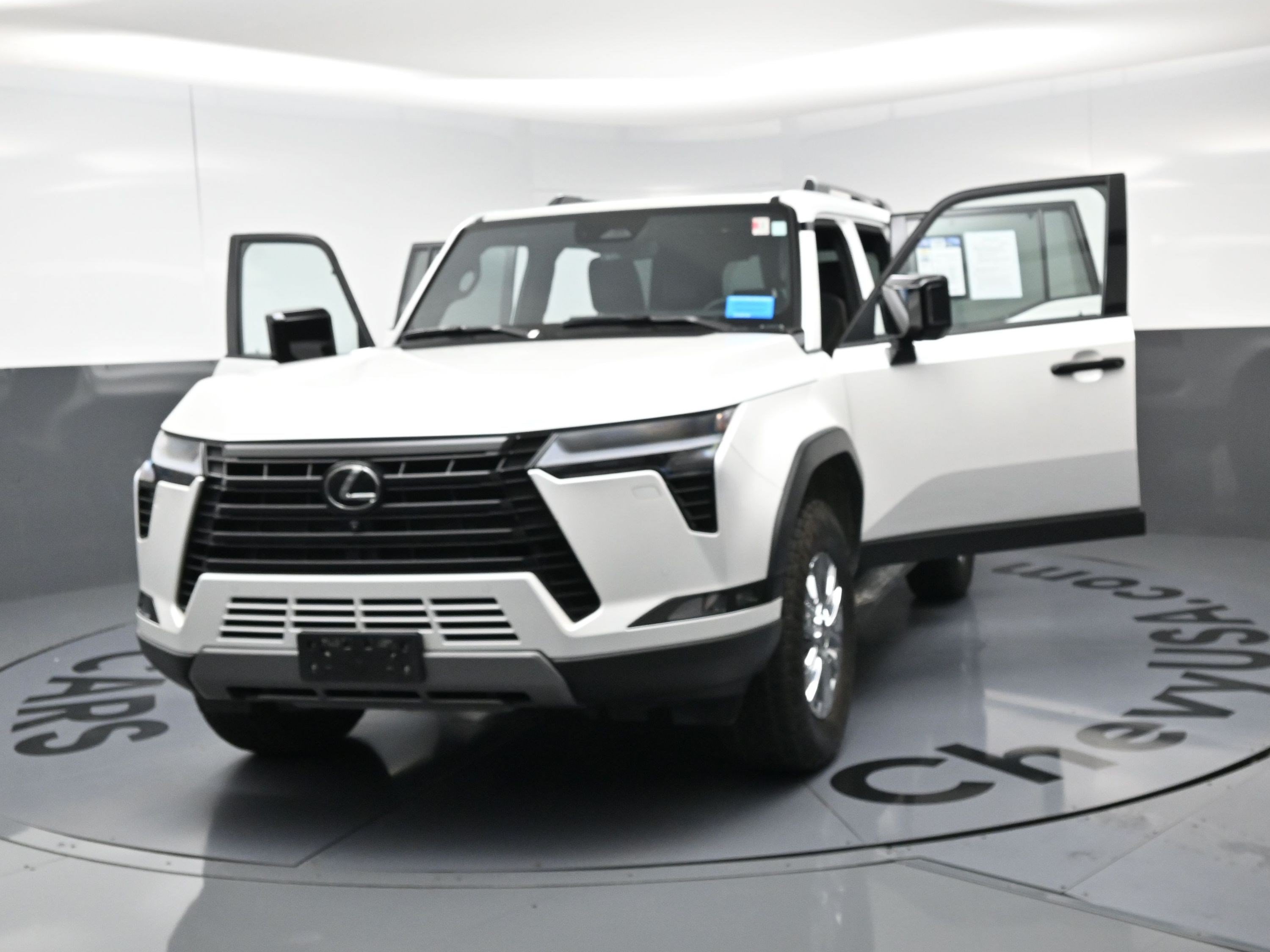Used 2024 Lexus GX 550 AWD/4WD image 13