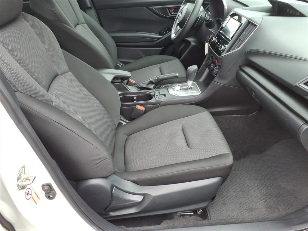 Used 2018 Subaru Impreza 2.0i Premium image 8