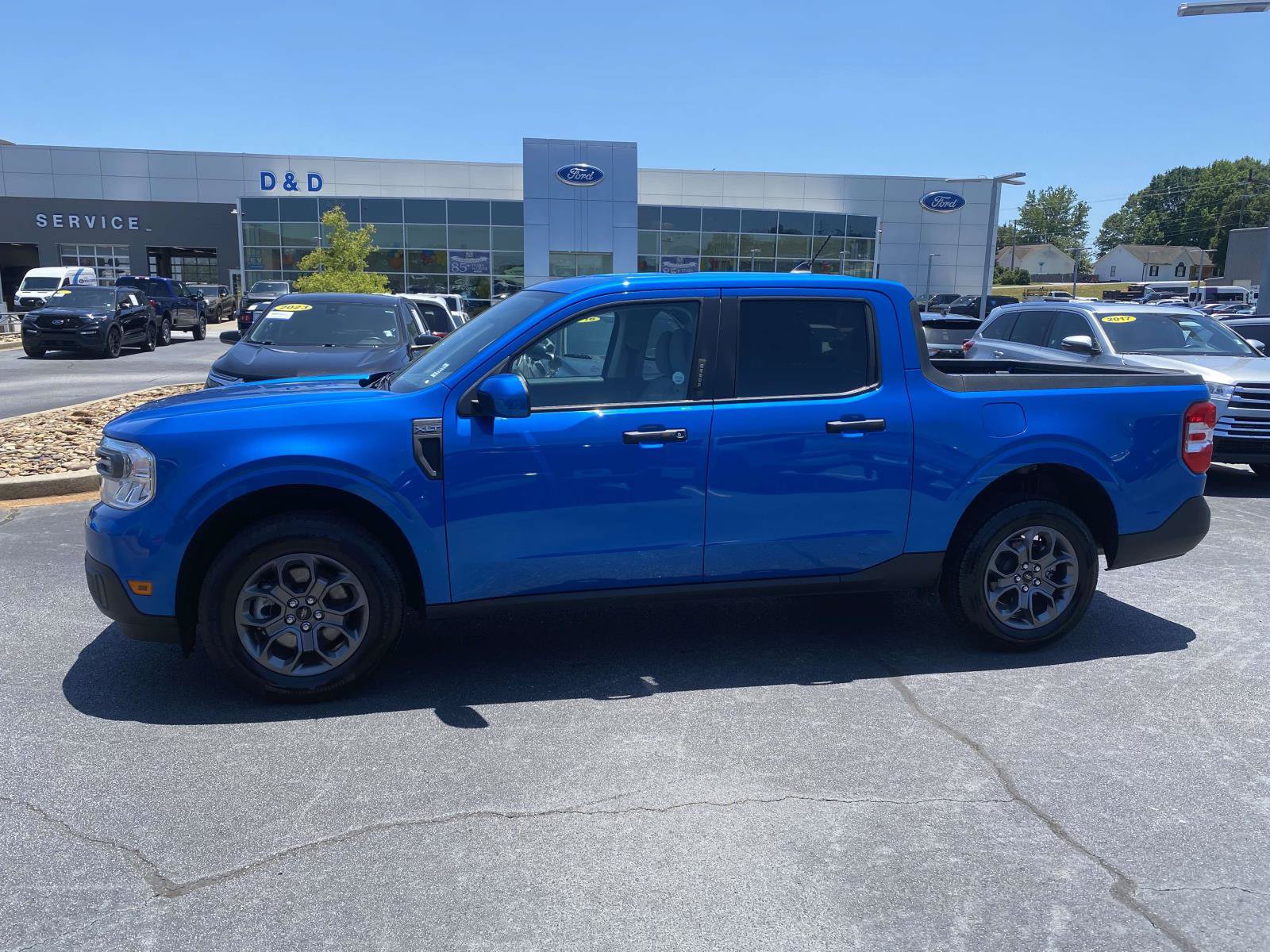 Certified 2022 Ford Maverick XLT w/ Equipment Group 300A Standard AWD/4WD image 4