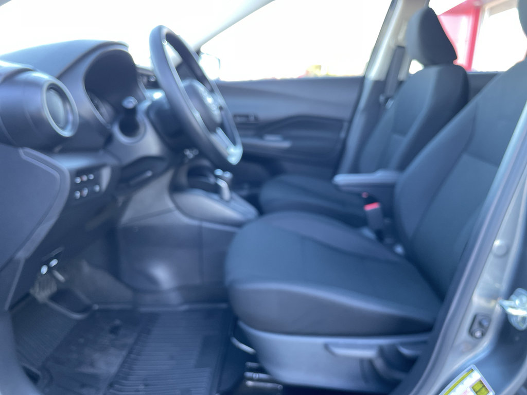 New 2025 Nissan Kicks Play S image 10