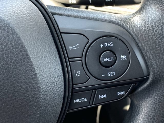 Certified 2023 Toyota RAV4 XLE AWD/4WD image 28