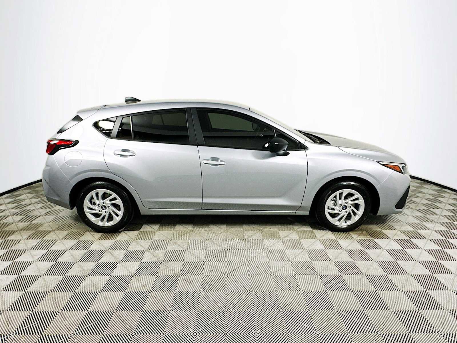 New 2025 Subaru Impreza 2.0i w/ Popular Package #1A image 8