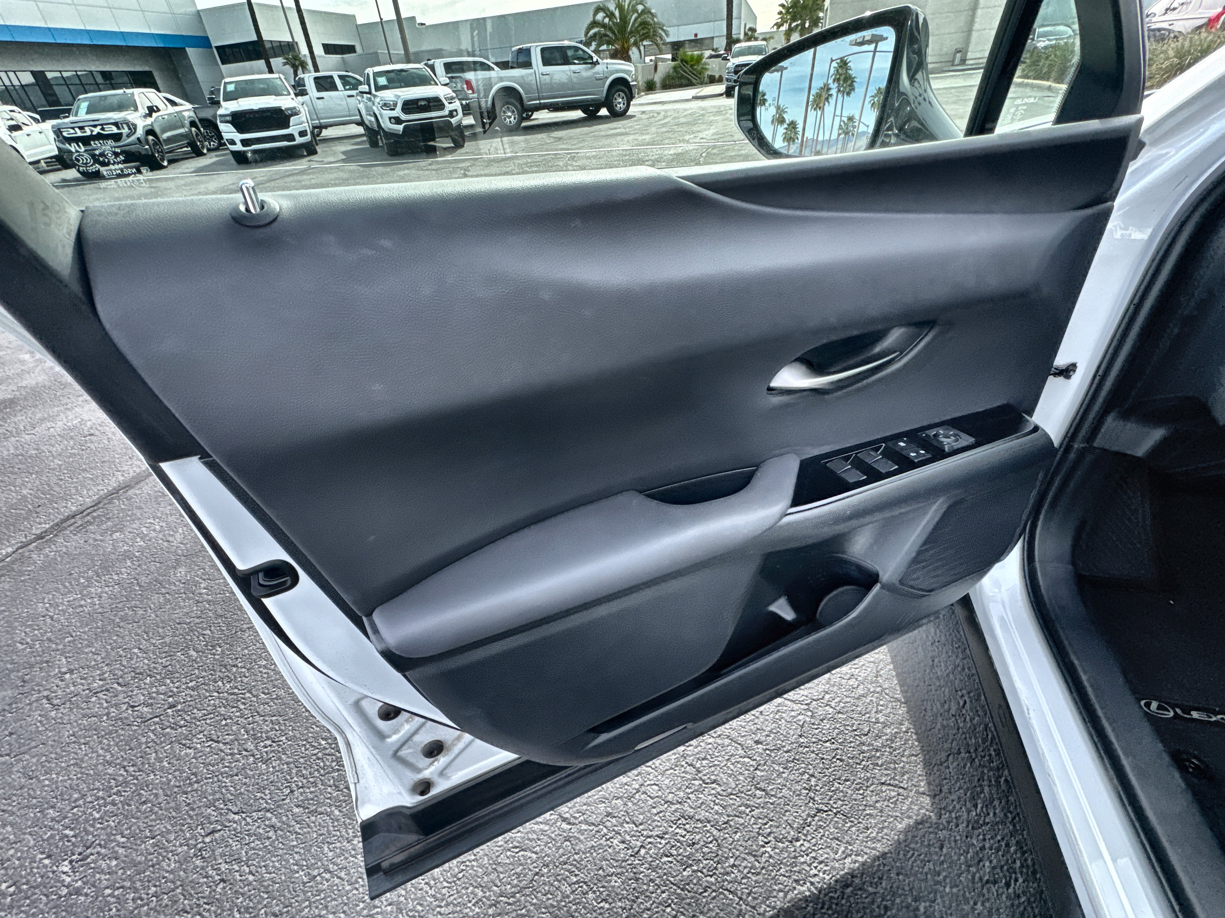 Used 2021 Lexus UX 200 w/ Accessory Package (Z1) image 21