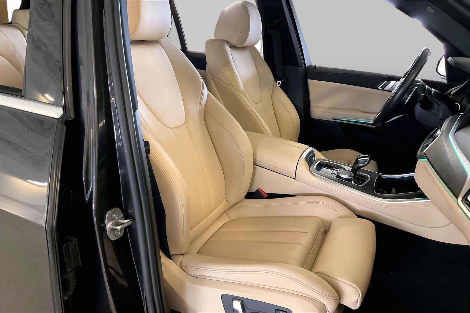 Used 2022 BMW X5 sDrive40i w/ Premium Package RWD image 8
