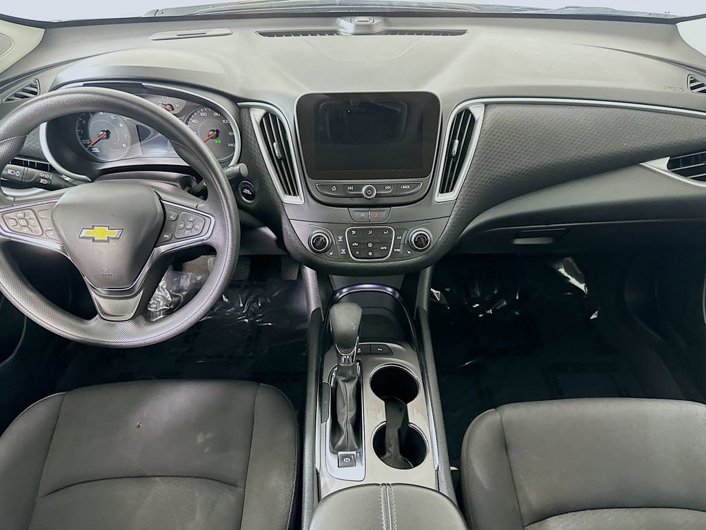 Used 2024 Chevrolet Malibu LT FWD image 18