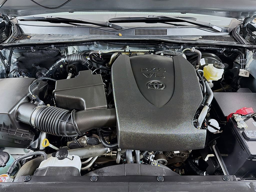 Used 2023 Toyota Tacoma SR5 RWD image 12
