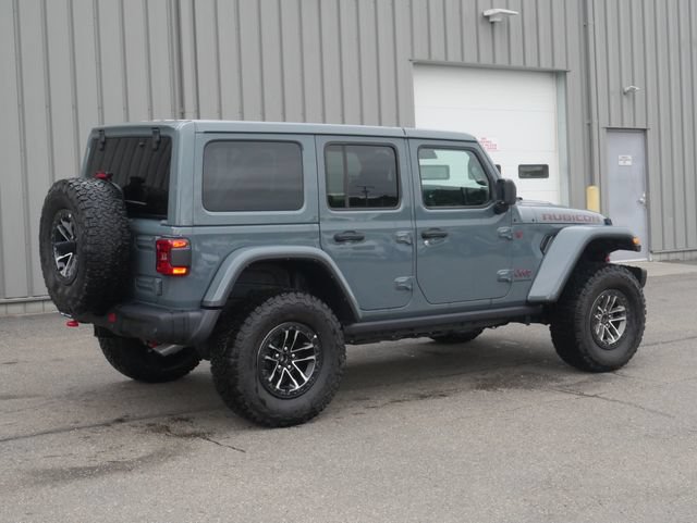 Used 2024 Jeep Wrangler Unlimited Rubicon AWD/4WD image 12