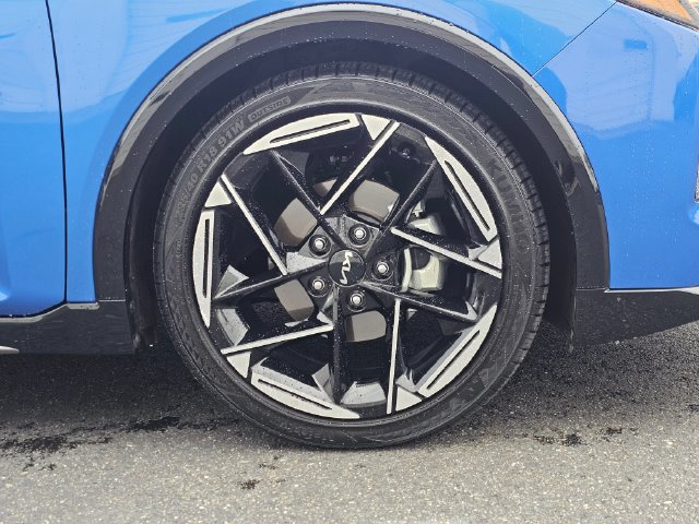 Certified 2025 Kia K4 GT-Line Turbo w/ GT-Line Premium Package FWD image 11