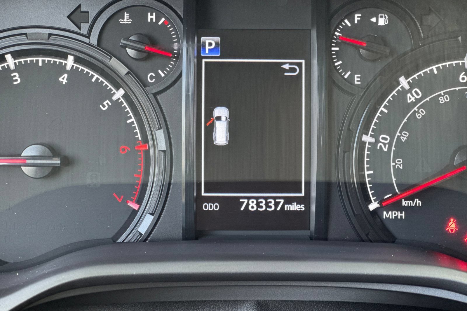 Used 2020 Toyota 4Runner SR5 Premium AWD/4WD image 32