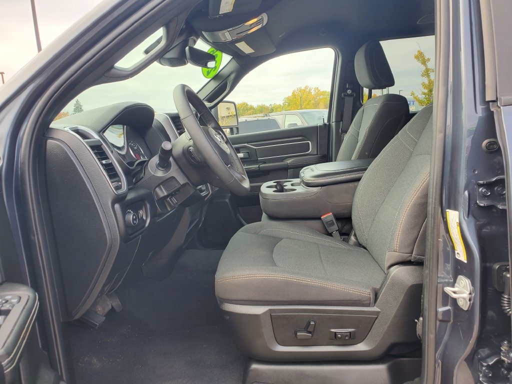 Used 2026 RAM 2500 Big Horn AWD/4WD image 17