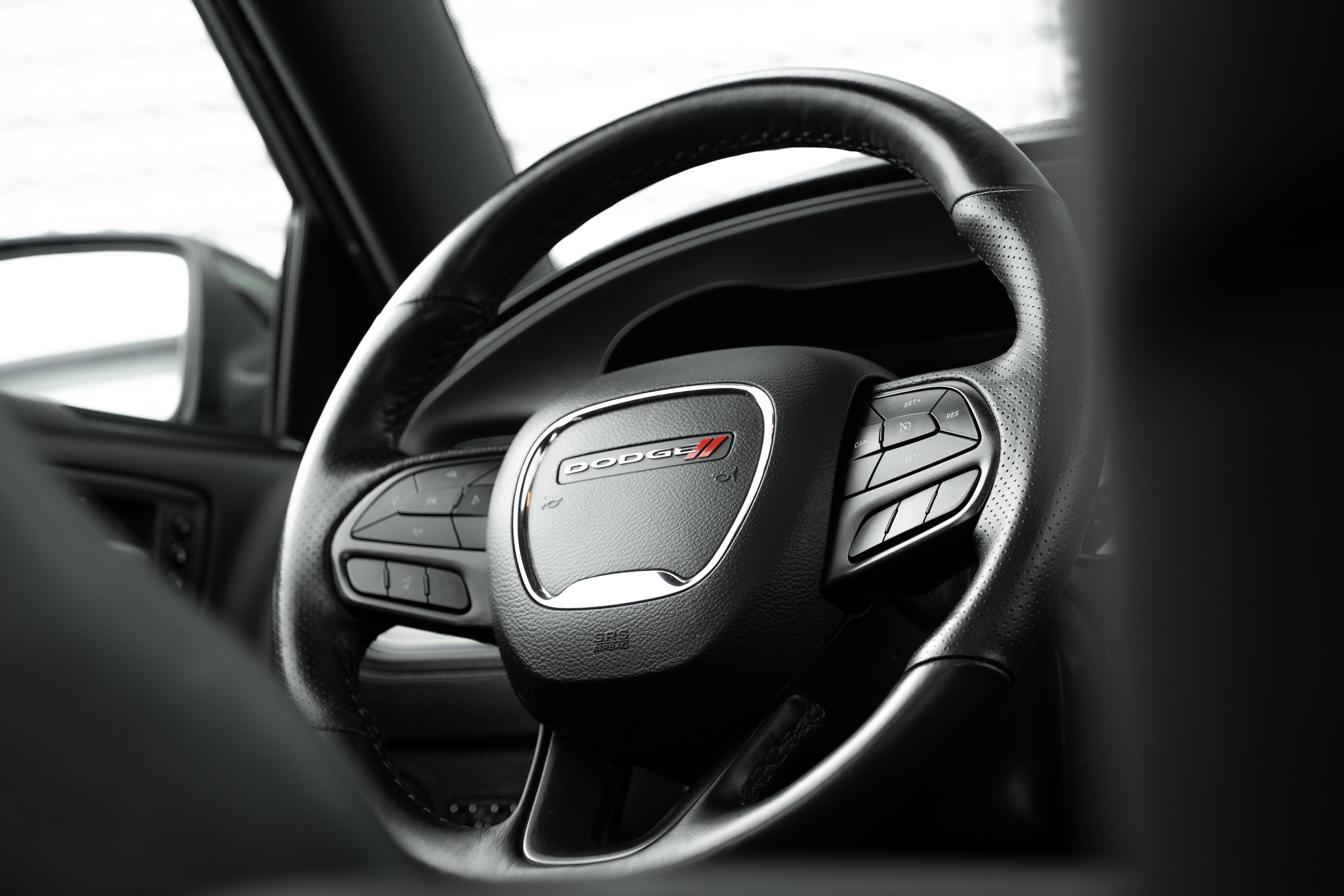 Used 2023 Dodge Charger R/T w/ Plus Group RWD image 9