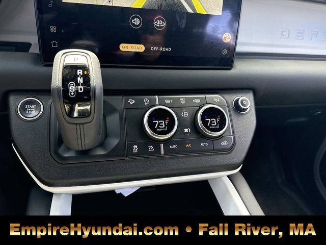 Used 2025 Land Rover Defender 110 S image 22