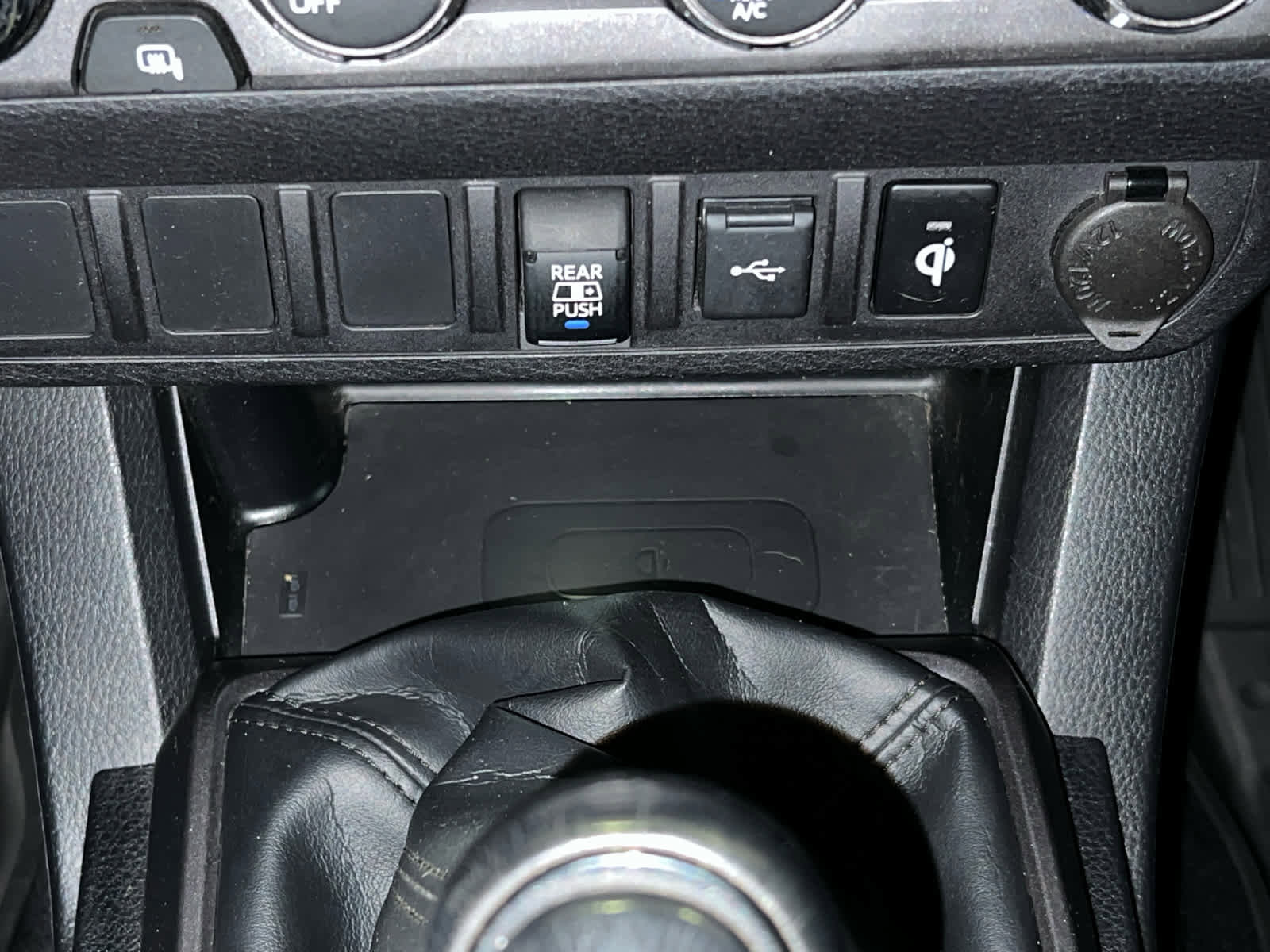 Used 2020 Toyota Tacoma TRD Sport image 24