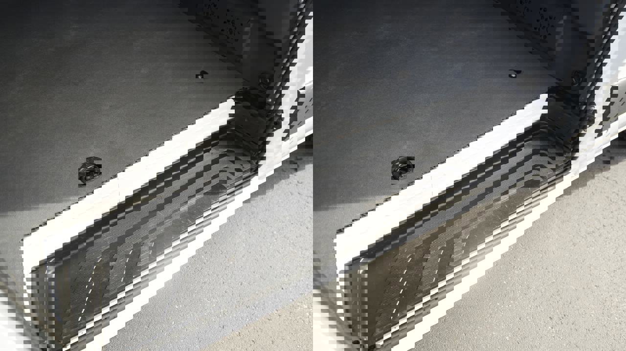 Used 2025 Mercedes-Benz Sprinter 2500 image 18