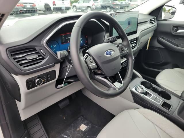 New 2025 Ford Escape SE w/ PHEV Premium Package image 22