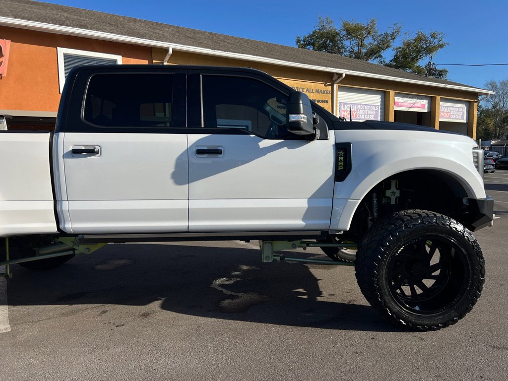 Used 2017 Ford F350 Platinum w/ Platinum Ultimate Package image 12
