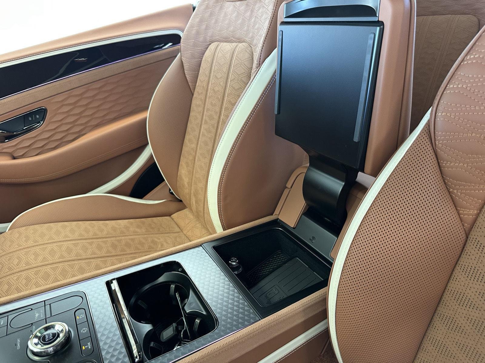 New 2025 Bentley Continental GT Speed AWD/4WD image 35