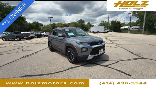 Used 2022 Chevrolet TrailBlazer LT w/ Convenience Package AWD/4WD image 2