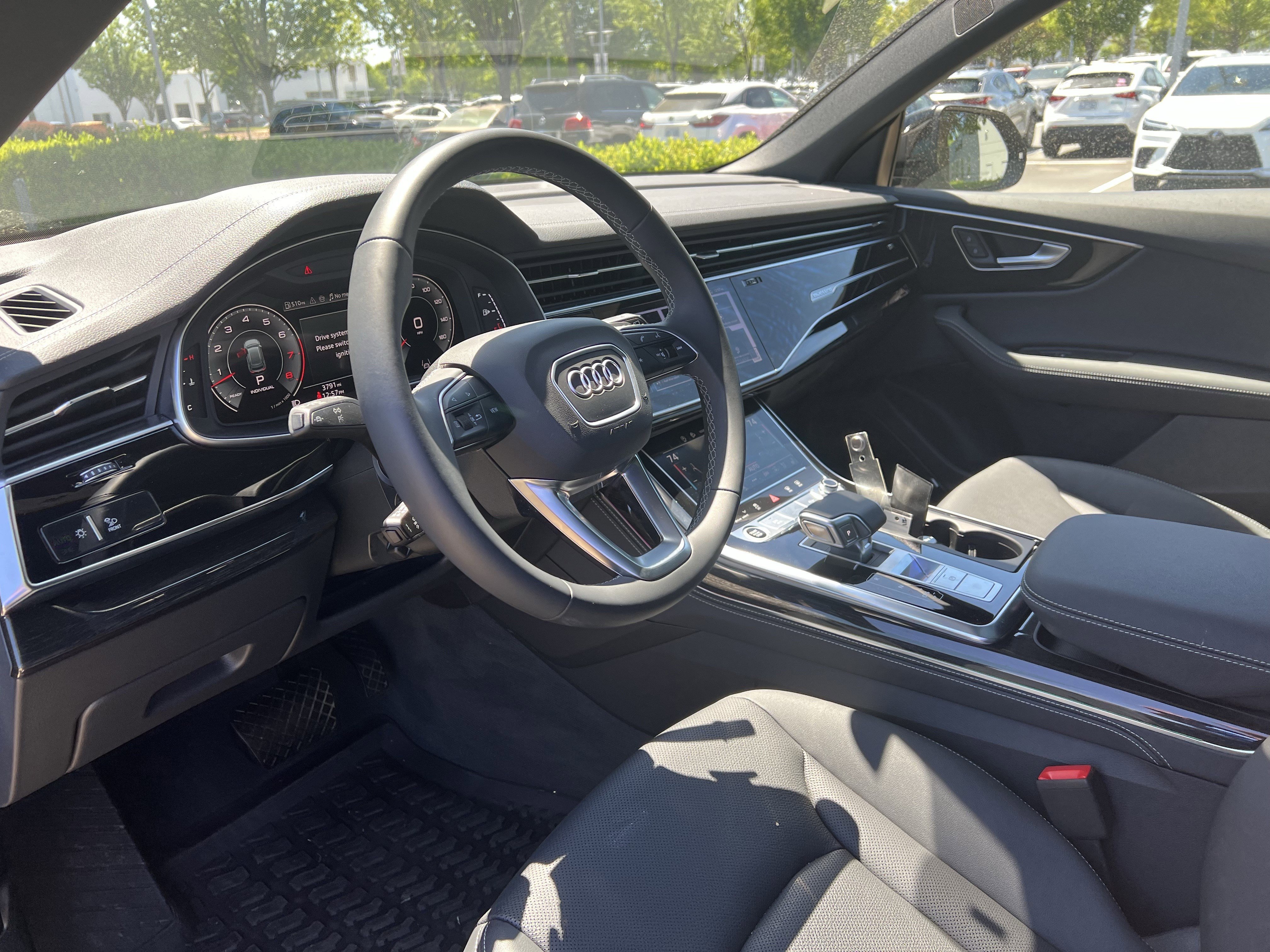 Certified 2026 Audi Q8 Premium Plus w/ Premium Plus Package AWD/4WD image 17