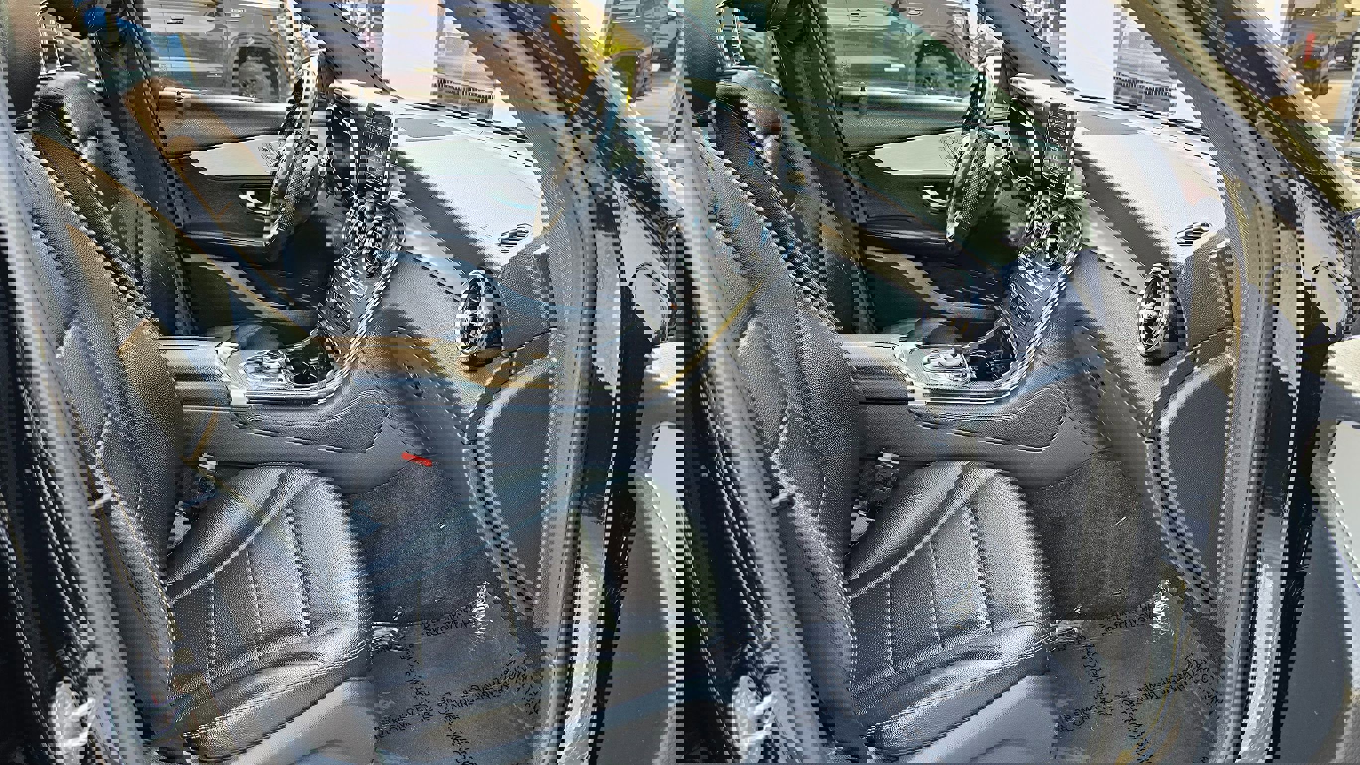 Used 2019 Mercedes-Benz GLC 300 image 32