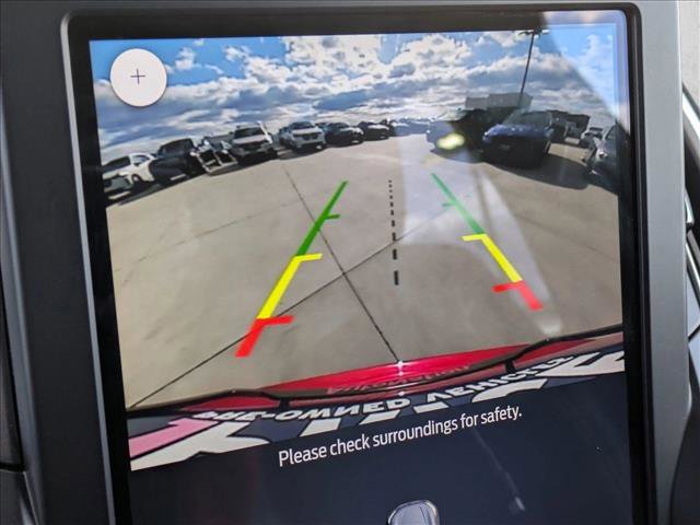 Used 2022 Ford Edge ST image 13