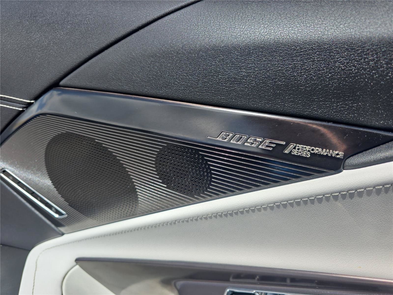 Used 2025 Chevrolet Corvette Z06 RWD image 23