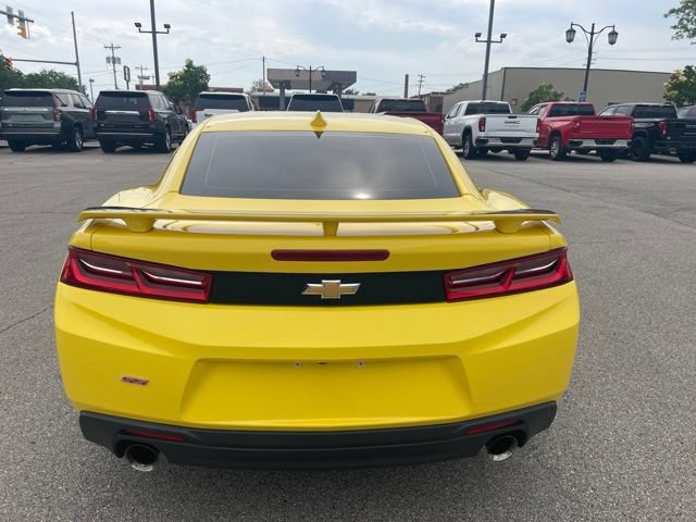 Used 2018 Chevrolet Camaro SS RWD image 10