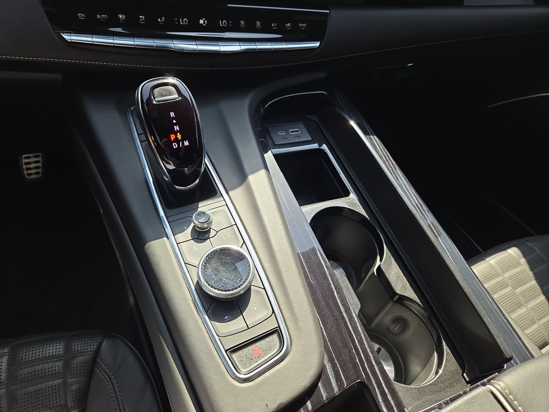 Used 2023 Cadillac Escalade V w/ LPO, ONYX Package AWD/4WD image 22