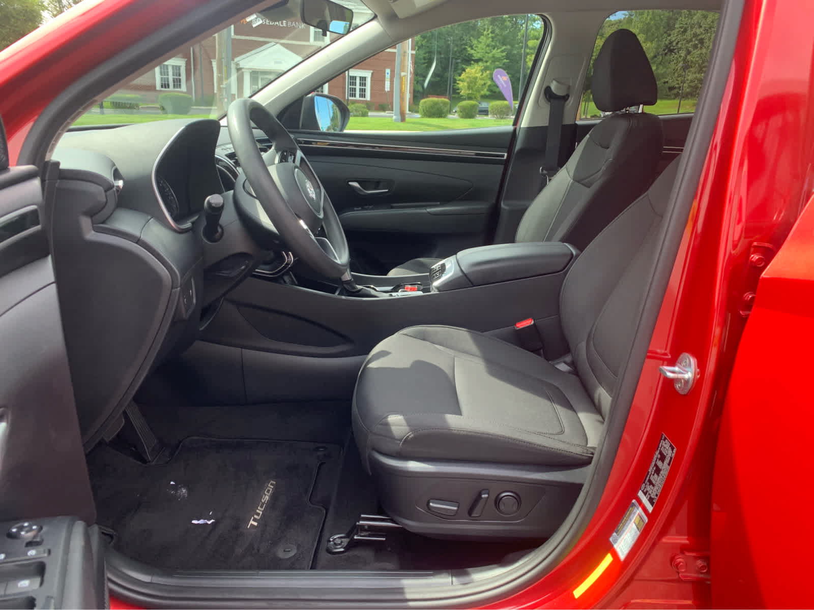 Used 2022 Hyundai Tucson SEL FWD image 11