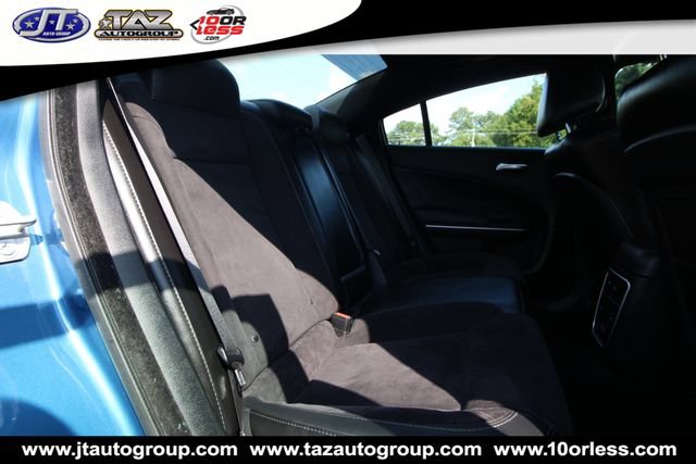 Used 2020 Dodge Charger R/T w/ Plus Group RWD image 16