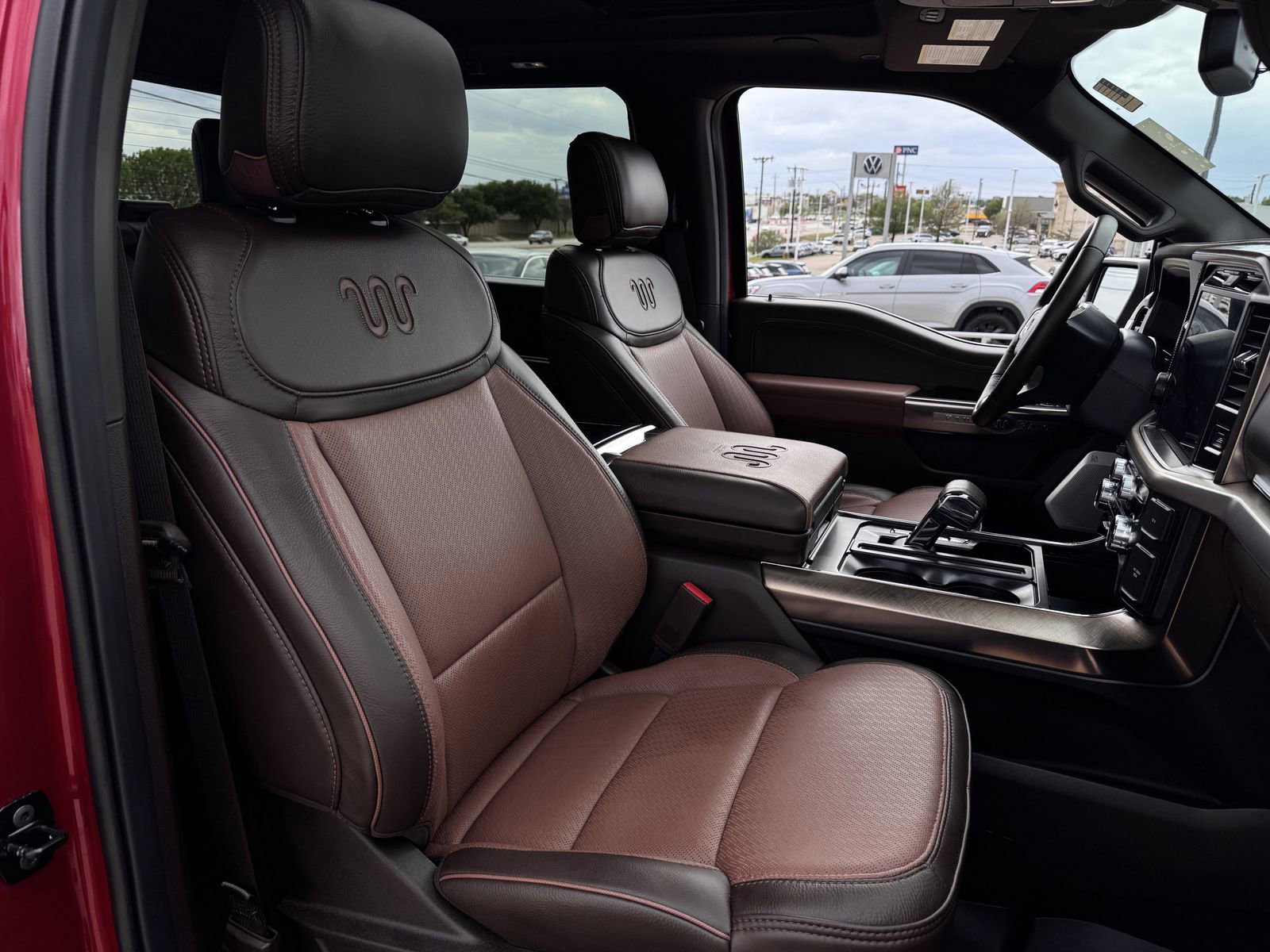 Used 2025 Ford F150 King Ranch w/ FX4 Off-Road Package image 28