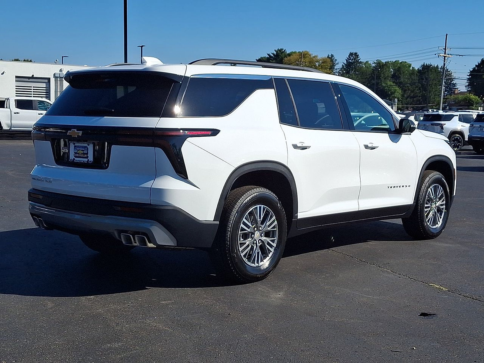 New 2027 Chevrolet Traverse LT w/ Driver Confidence Package AWD/4WD image 12