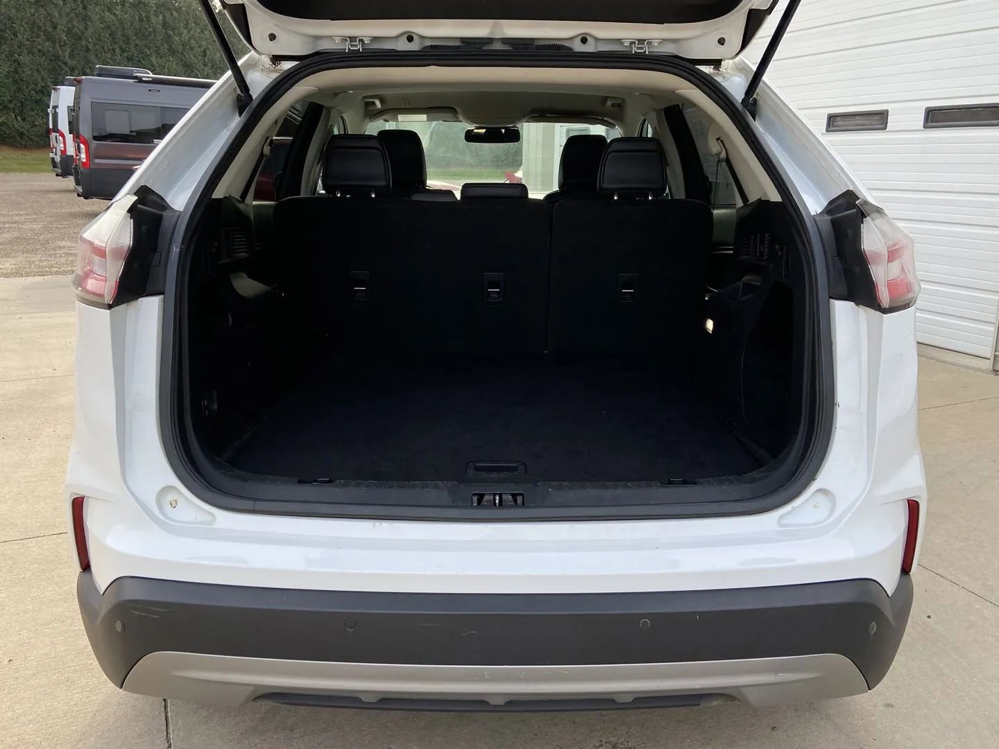 Used 2022 Ford Edge SEL AWD/4WD image 23