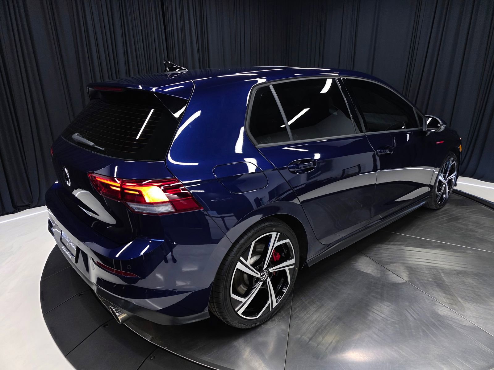 Used 2024 Volkswagen GTI SE FWD image 48