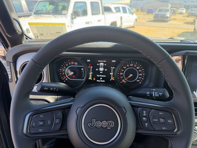 New 2026 Jeep Gladiator Sport AWD/4WD image 16