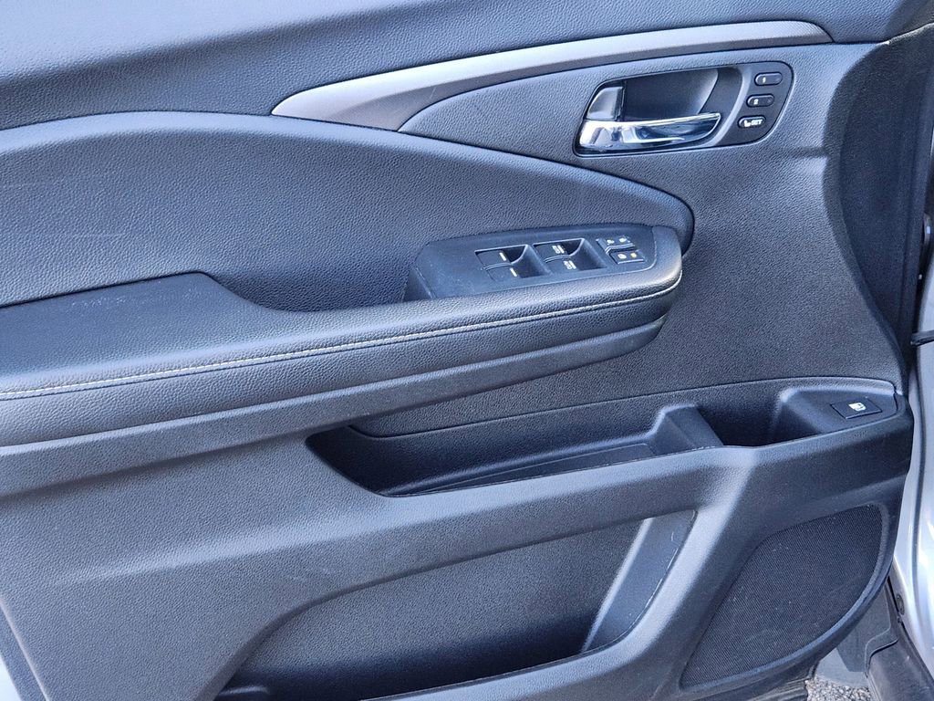 Used 2023 Honda Ridgeline RTL image 13