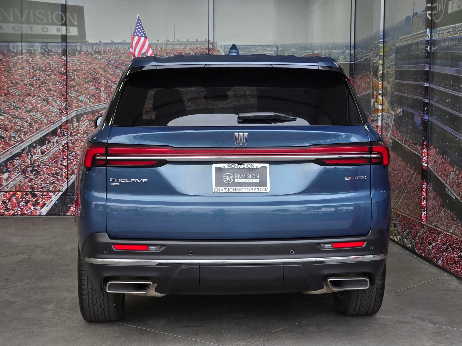 Used 2025 Buick Enclave Preferred AWD/4WD image 7