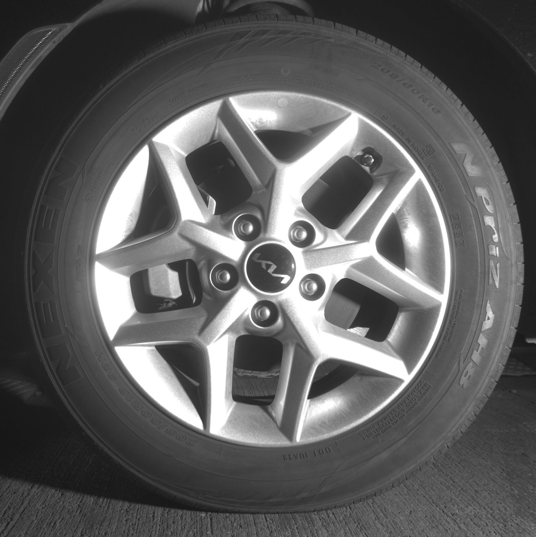 Used 2025 Kia Soul LX w/ LX Technology Package FWD image 19
