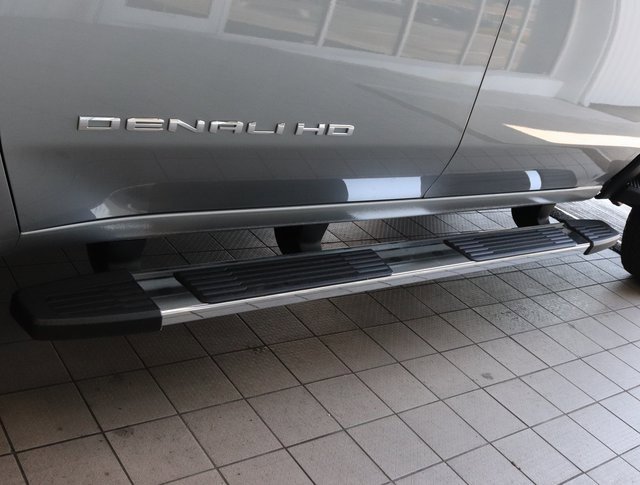 New 2025 GMC Sierra 2500 Denali w/ Denali Reserve Package image 8