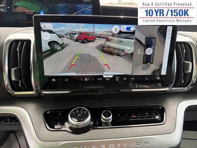 Used 2025 Ford Expedition Platinum image 28