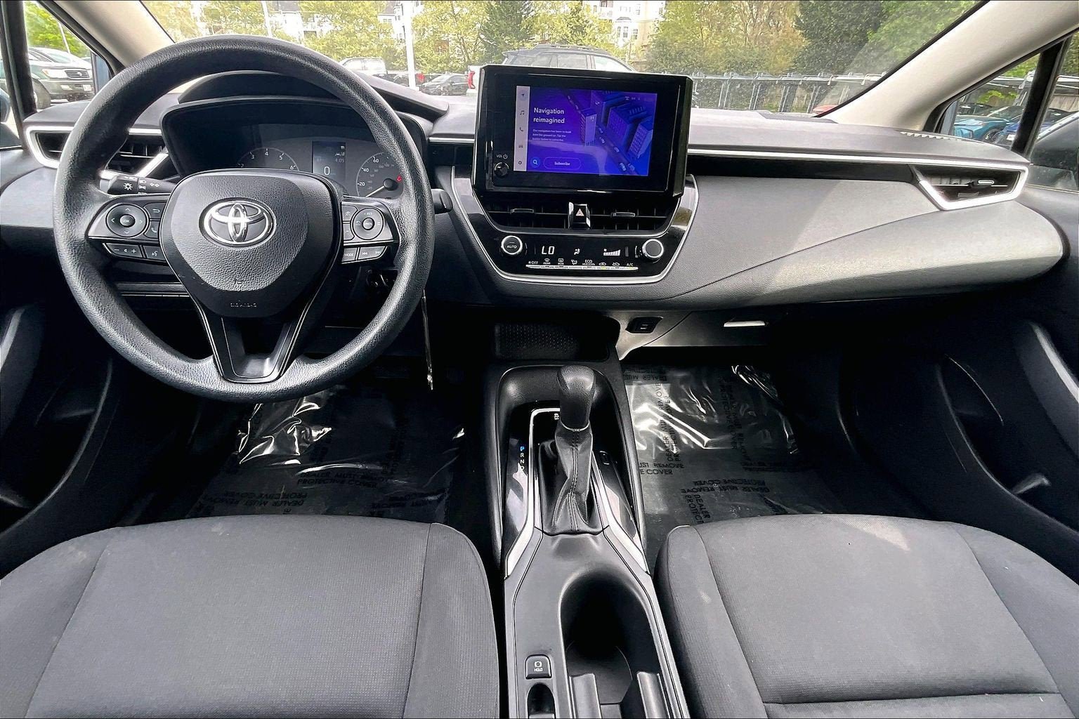 Used 2023 Toyota Corolla LE FWD image 14