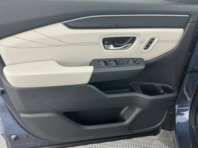 New 2026 Honda Pilot Touring image 7