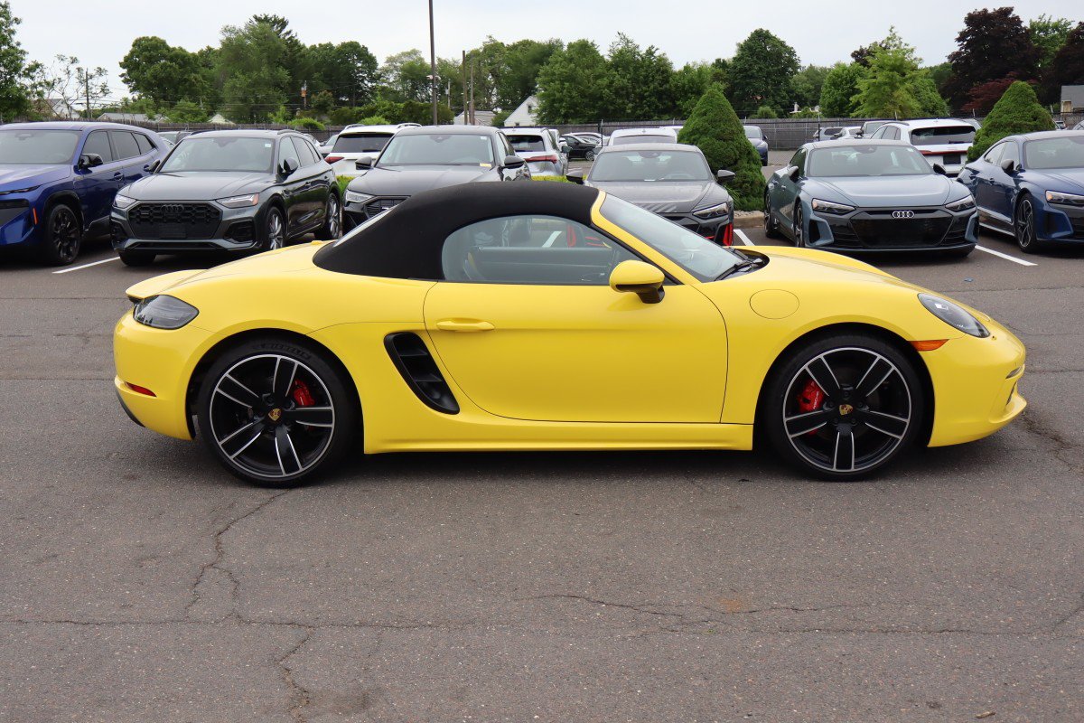 Used 2023 Porsche 718 Boxster S RWD image 5